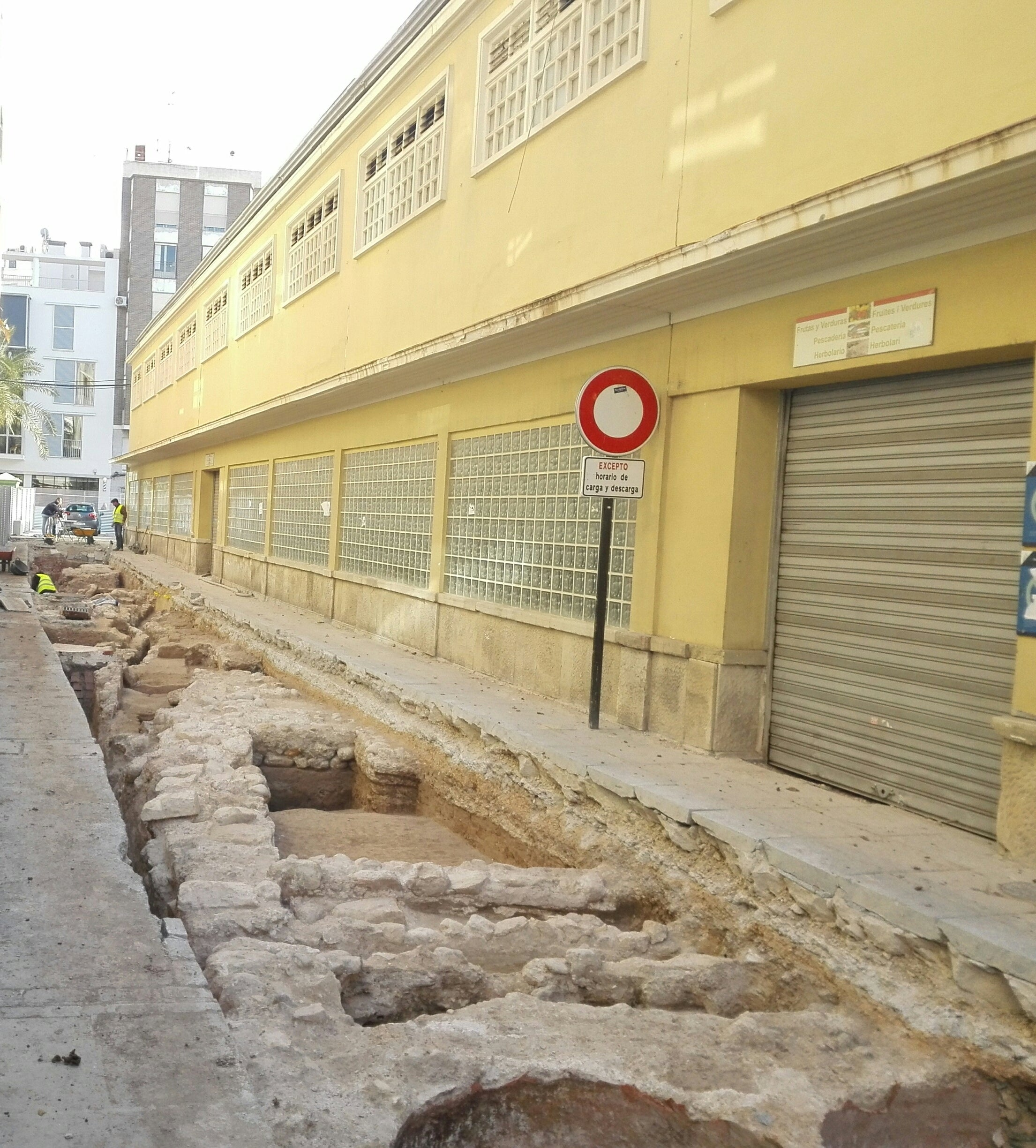En enero arrancan las excavaciones arqueológicas del Mercado Central de Elche en la zona del refugio de la Guerra Civil En enero arrancan las excavaciones arqueológicas del Mercado Central de Elche en la zona del refugio de la Guerra Civil