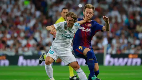 Luka Modric, en acción ante el Barcelona Luka Modric, en acción ante el Barcelona