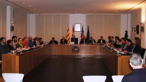 El ple de desembre aprova per unanimitat l´adhesió de Vila-real apla Edificant. L´Ajuntament preveu la construcción de gimnaosos als centres Pasqual Nàcher, Escultor Ortells i Concepción Arenal.