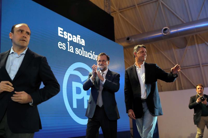 Rajoy cierra la campaña pidiendo el voto para "cerrar la herida de la ruptura" Rajoy cierra la campaña pidiendo el voto para "cerrar la herida de la ruptura"