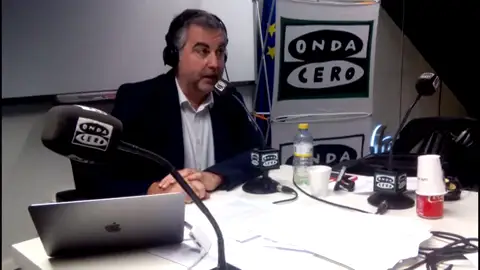 Monólogo de Alsina: "Lo más imprevisto de la campaña ha sido que la huida proporcione más votos que el martirio" Monólogo de Alsina: "Lo más imprevisto de la campaña ha sido que la huida proporcione más votos que el martirio"