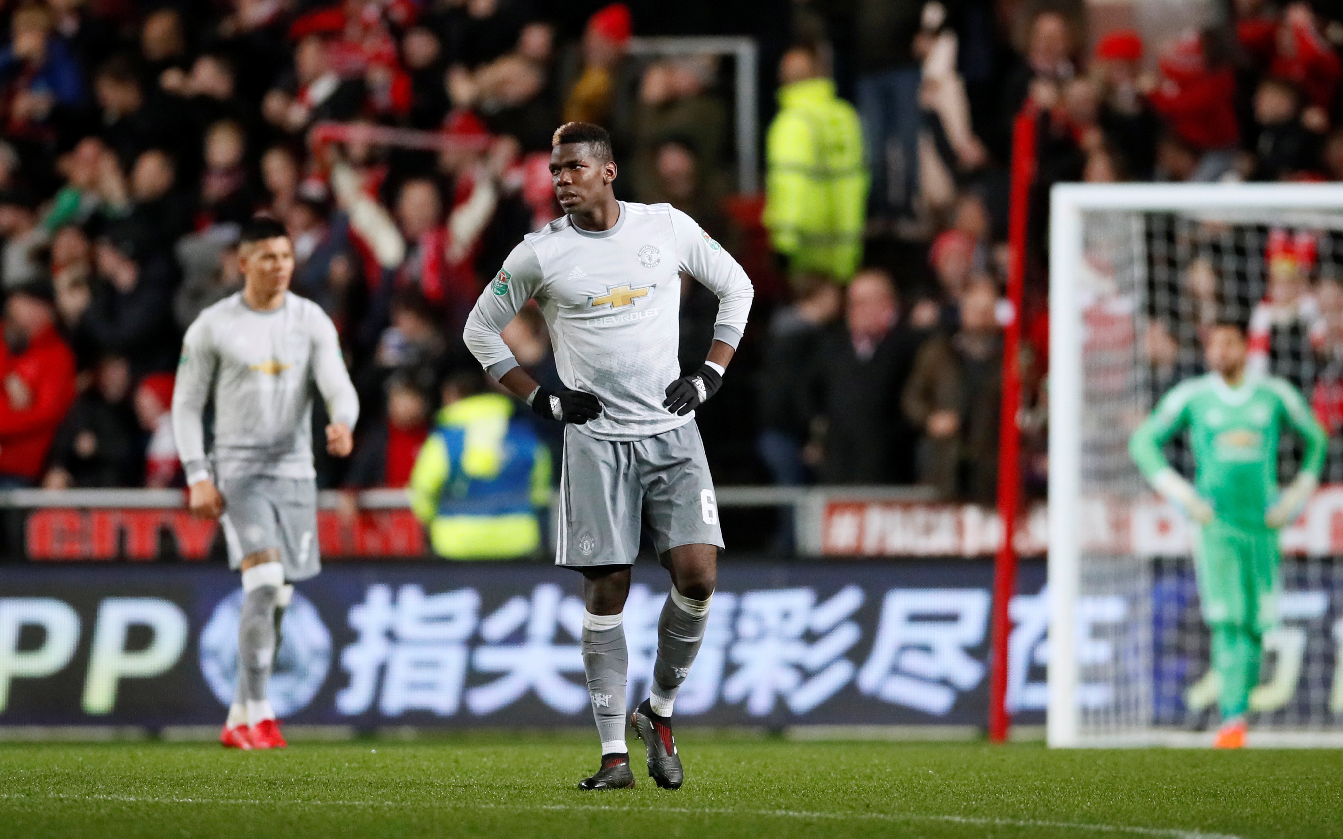 El Bristol elimina al Manchester United de la Copa con un gol en el 93' y el Chelsea avanza a 'semis' El Bristol elimina al Manchester United de la Copa con un gol en el 93' y el Chelsea avanza a 'semis'