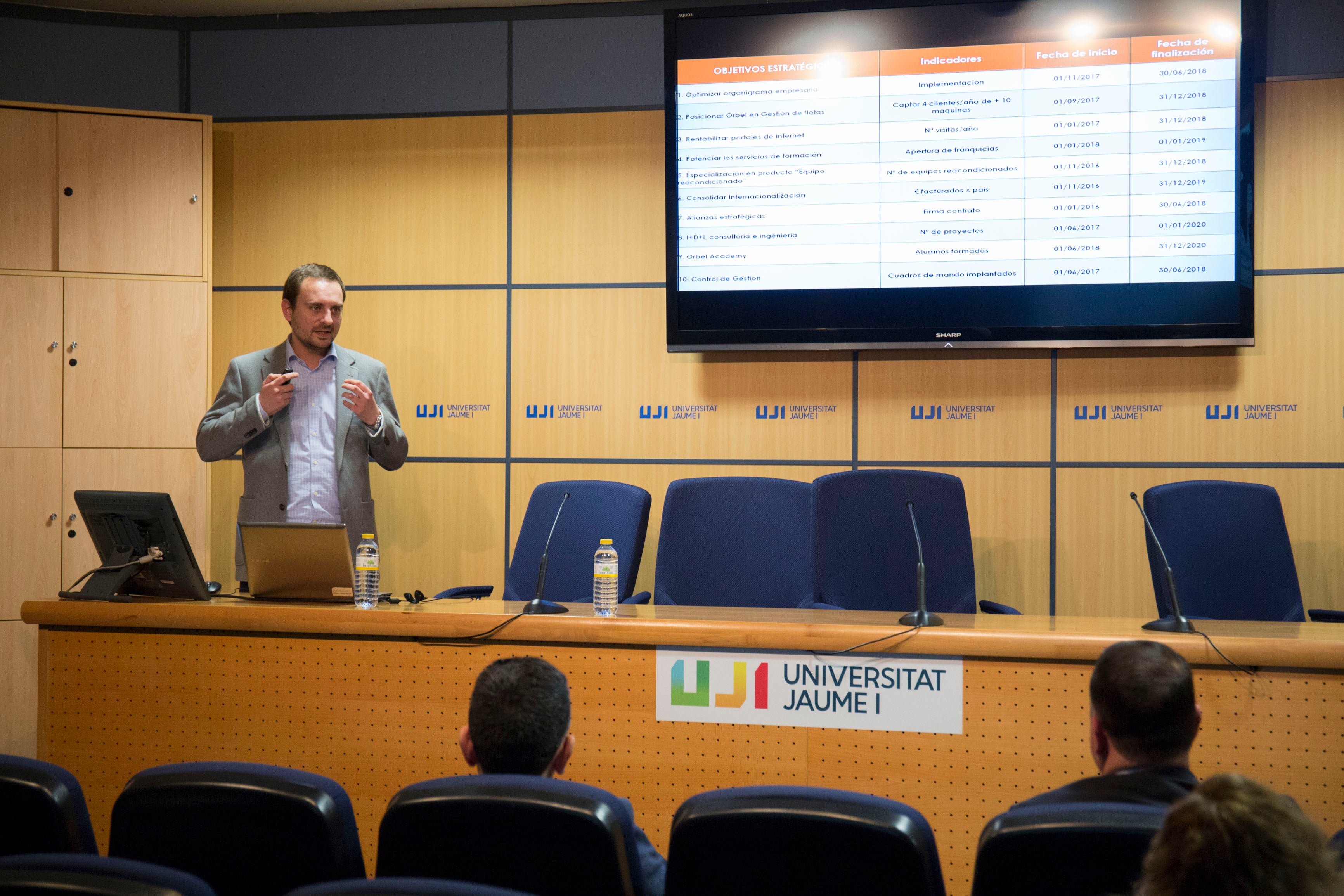 Las empresas del Castellón Global Program presentan su plan de crecimiento empresarial en la Universitat Jaume I Las empresas del Castellón Global Program presentan su plan de crecimiento empresarial en la Universitat Jaume I