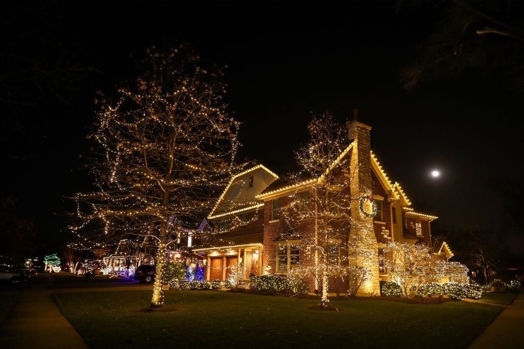Presos portugueses crean el mayor belén viviente de Europa Presos portugueses crean el mayor belén viviente de Europa