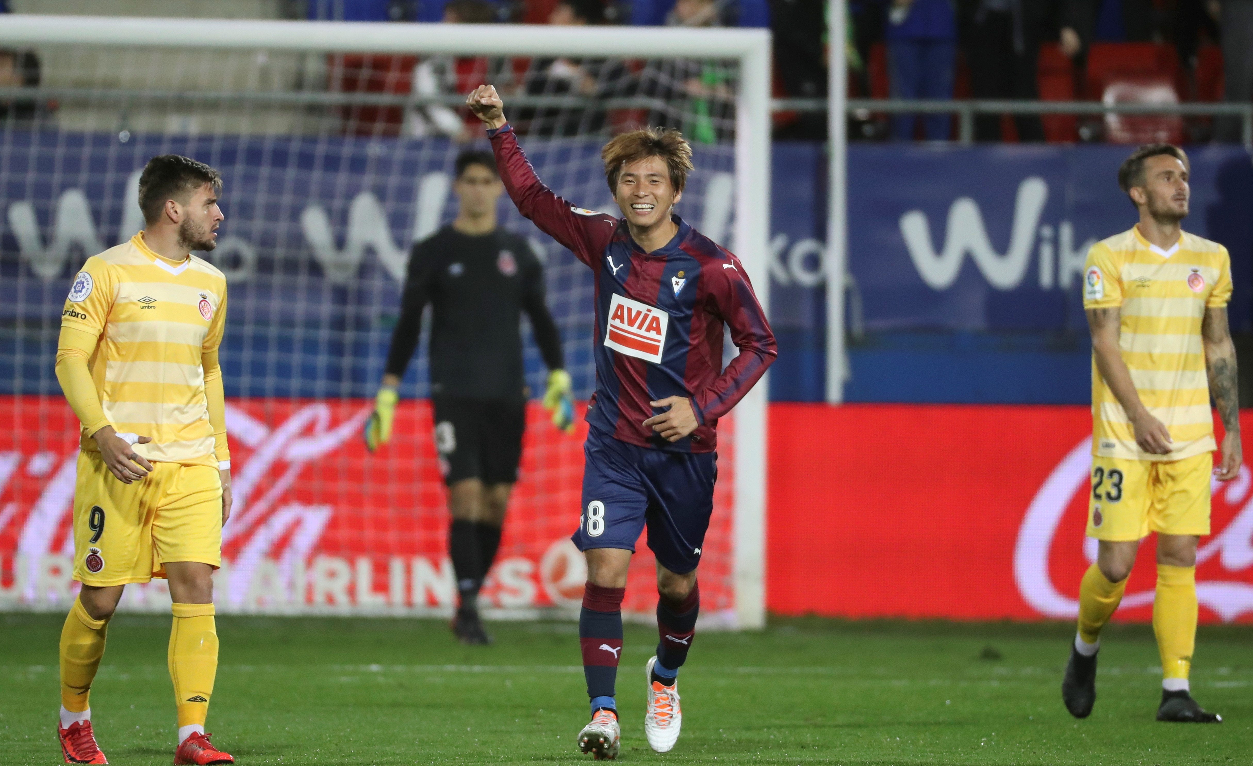 El Eibar se regala una goleada ante el Girona para despedir el año cerca de puestos europeos El Eibar se regala una goleada ante el Girona para despedir el año cerca de puestos europeos