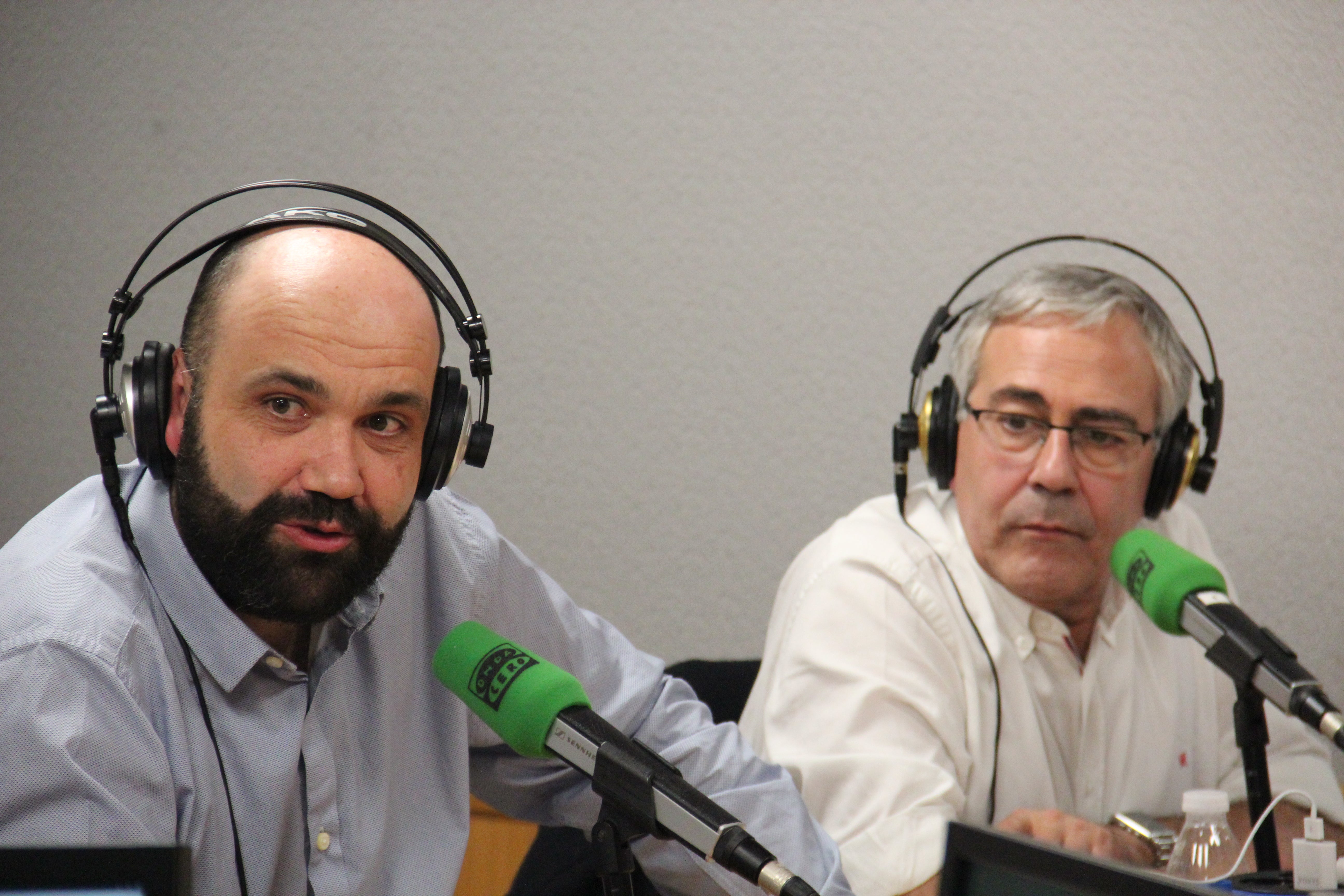 Comentario sobre la la investidura pendiente en Cataluña del director de la Brújula David del Cura en Noticias Domingo Noche Comentario sobre la la investidura pendiente en Cataluña del director de la Brújula David del Cura en Noticias Domingo Noche