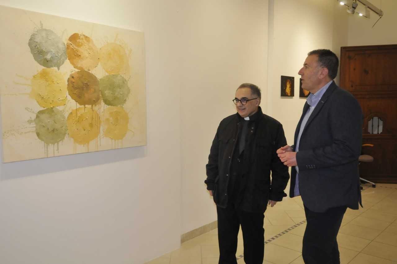 La Diputación presenta la exposición de Michele Dolz 'De la Tierra' La Diputación presenta la exposición de Michele Dolz 'De la Tierra'