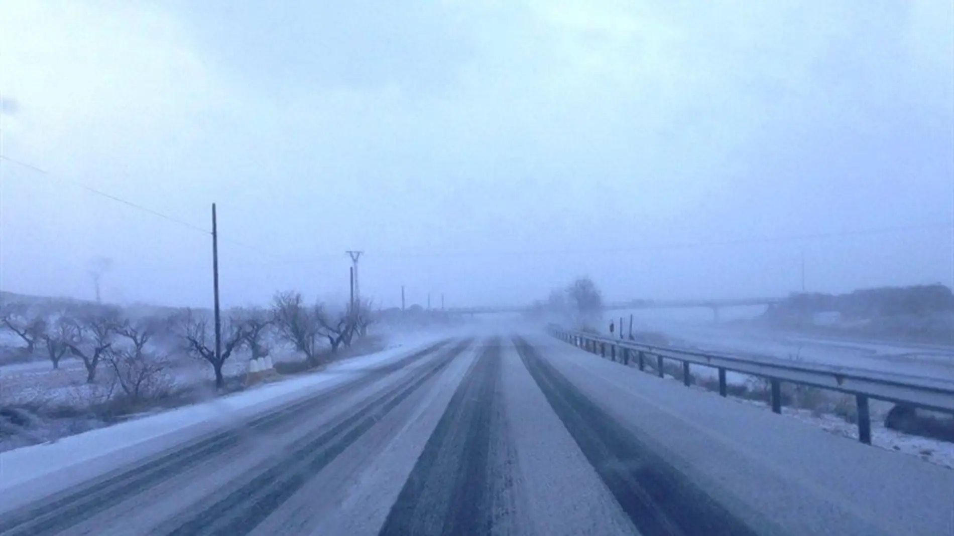 Precaución en la carretera ante la posibilidad de nieve y hielo