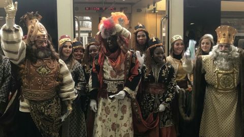 En &Aacute;lava en la onda recibimos la vista de los Reyes Magos de Oriente