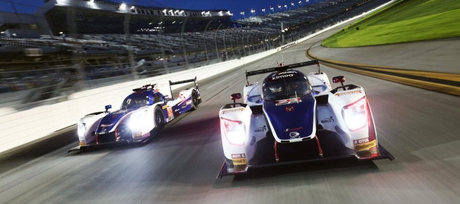 Fernando Alonso prueba la noche de Daytona Fernando Alonso prueba la noche de Daytona