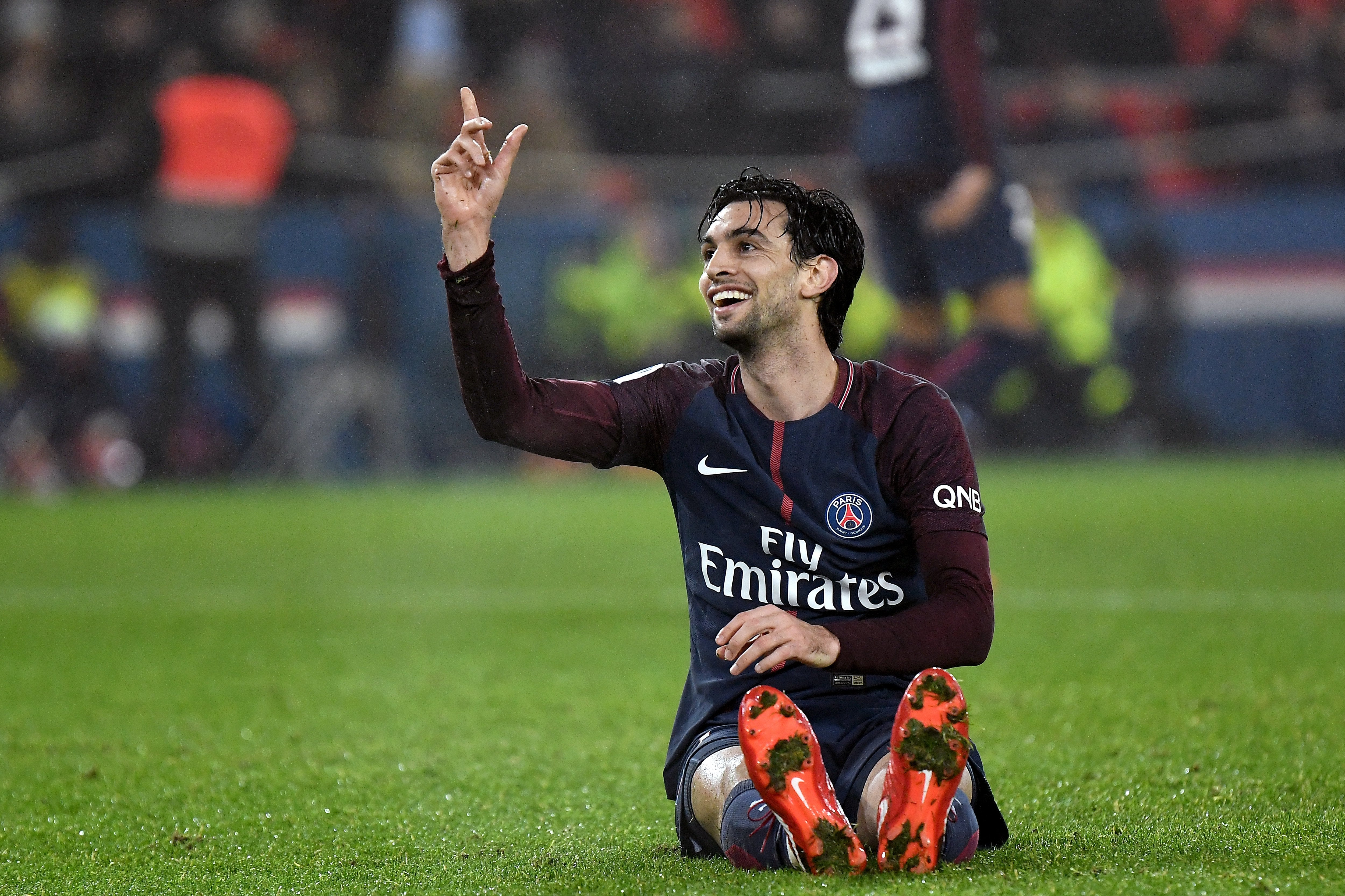 Javier Pastore se reincorpora a los entrenamientos del PSG con cinco días de retraso Javier Pastore se reincorpora a los entrenamientos del PSG con cinco días de retraso