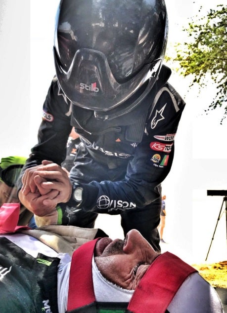 Rosa Romero, mujer de Nani Roma: "Se ha quedado sin conocimiento al pillar un bache y se le ha quedado el pie en el acelerador" Rosa Romero, mujer de Nani Roma: "Se ha quedado sin conocimiento al pillar un bache y se le ha quedado el pie en el acelerador"