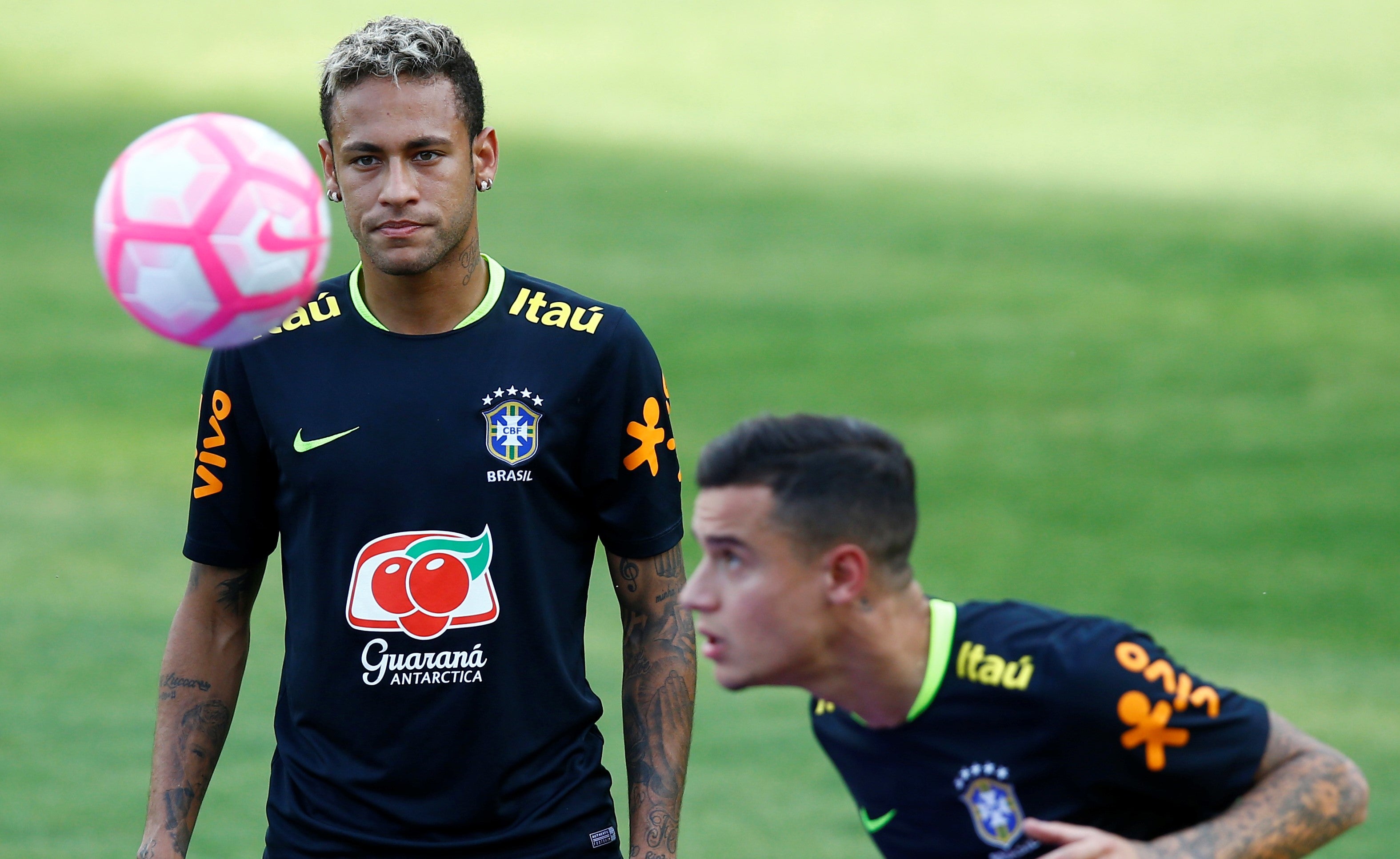 La burla de Neymar a Coutinho en Instagram por su peinado La burla de Neymar a Coutinho en Instagram por su peinado