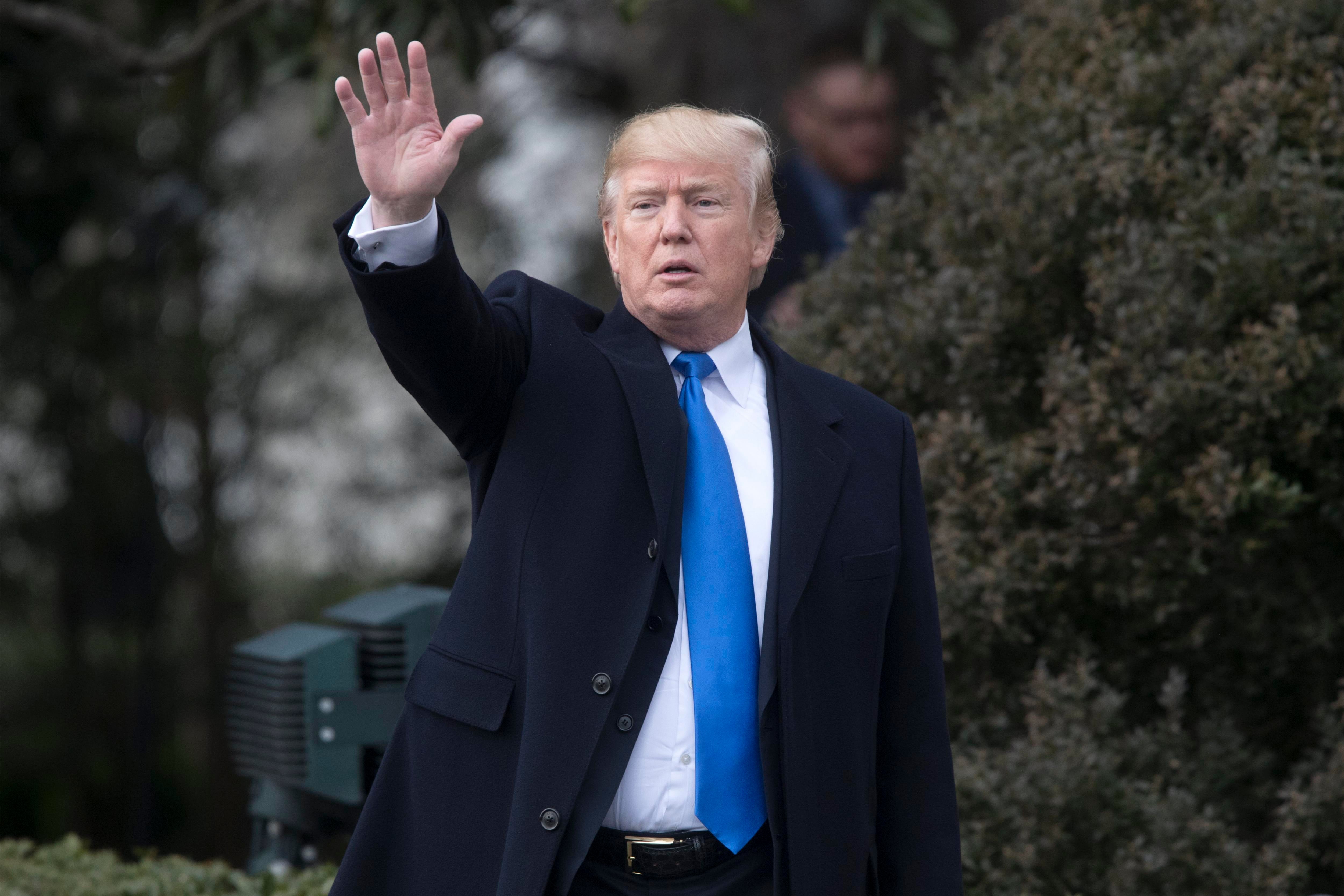 Trump expresa disposición a hablar con Corea del Norte "en momento apropiado" Trump expresa disposición a hablar con Corea del Norte "en momento apropiado"