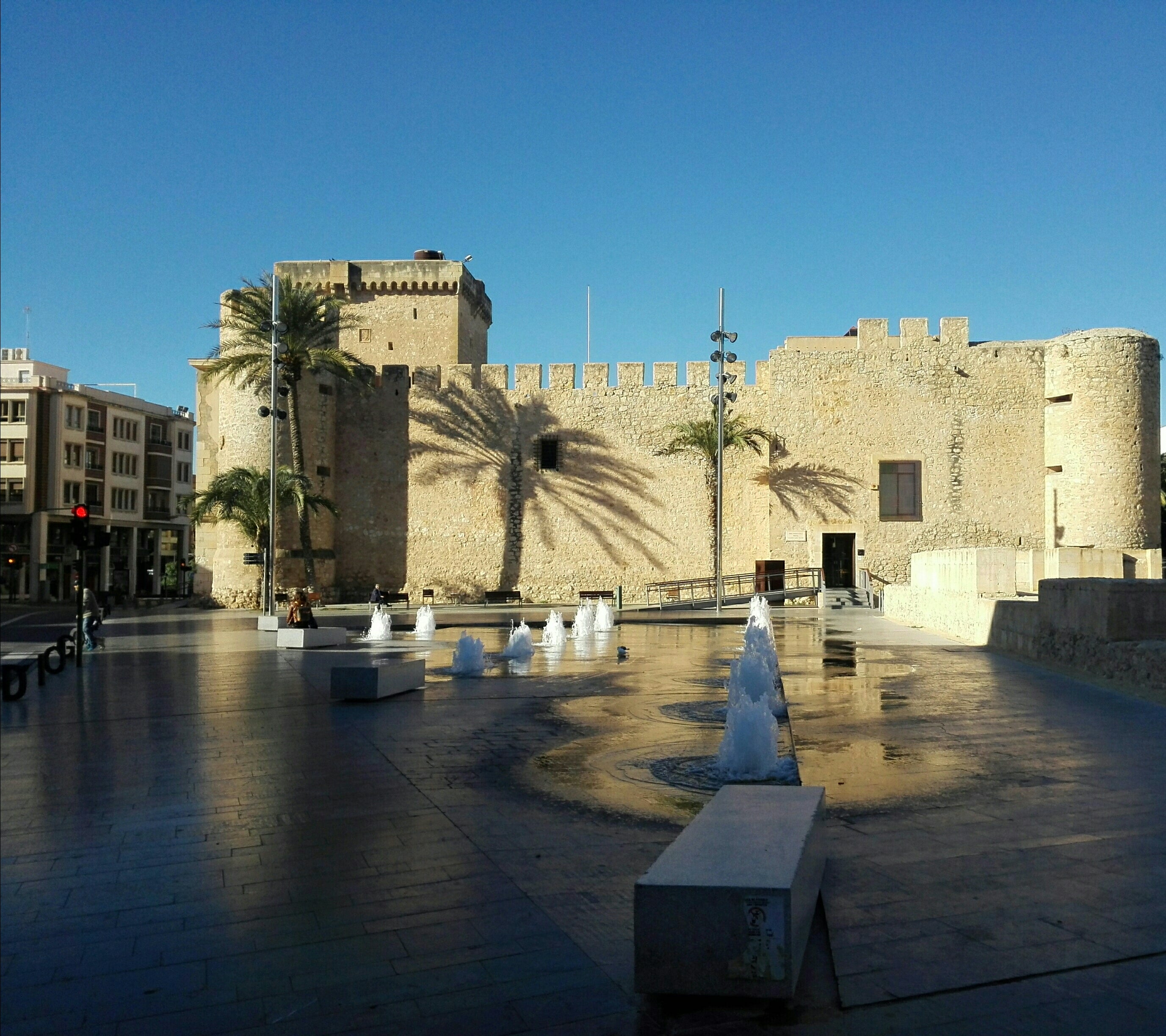 Este martes se espera en Elche, Crevillent y Santa Pola sol por la mañana y llegada de nubes por la tarde Este martes se espera en Elche, Crevillent y Santa Pola sol por la mañana y llegada de nubes por la tarde