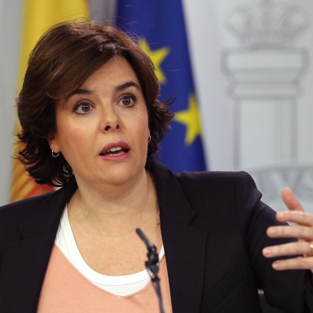 Sáenz de Santamaría: "Nadie puede burlar la justicia infinitamente" Sáenz de Santamaría: "Nadie puede burlar la justicia infinitamente"