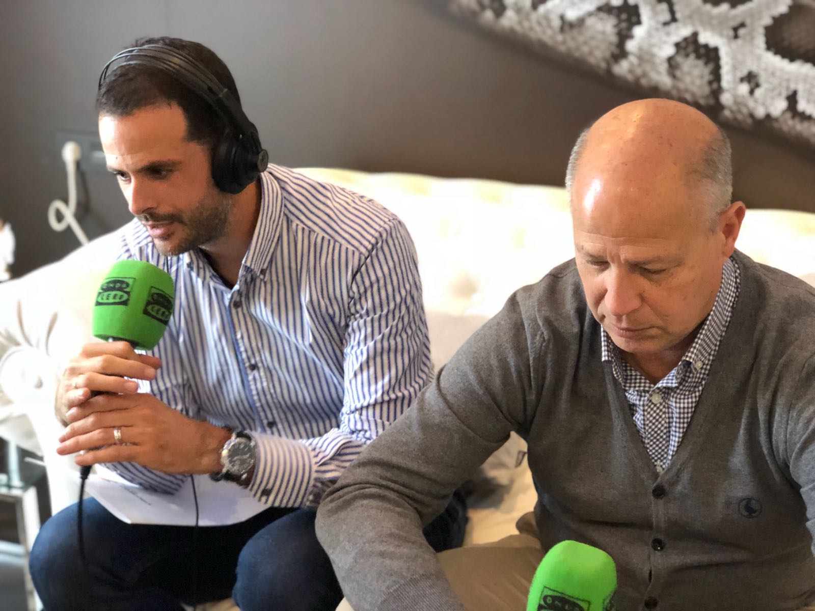 Entrevista a Javier Imbroda en Los Deportes de Marbella en la Onda con Julio Rodríguez. Entrevista a Javier Imbroda en Los Deportes de Marbella en la Onda con Julio Rodríguez.