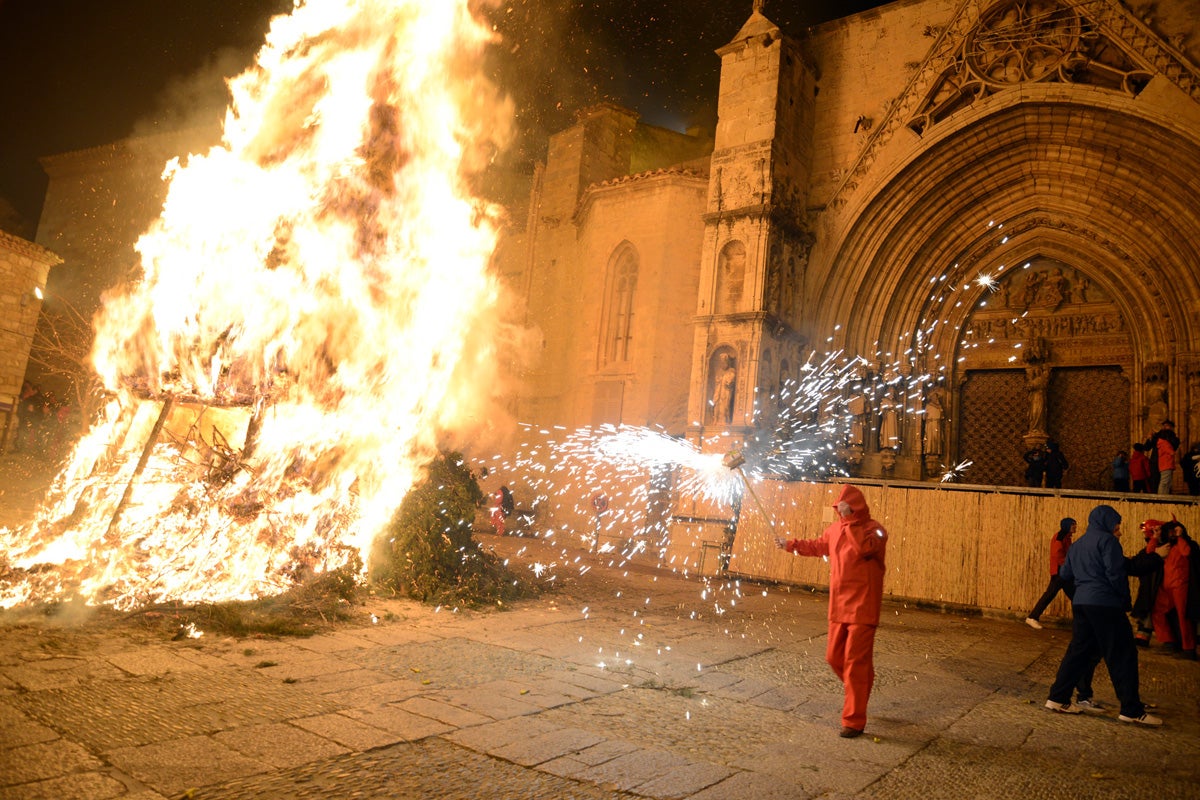 Morella preparada para disfrutar de la fiesta de Sant Antoni Morella preparada para disfrutar de la fiesta de Sant Antoni