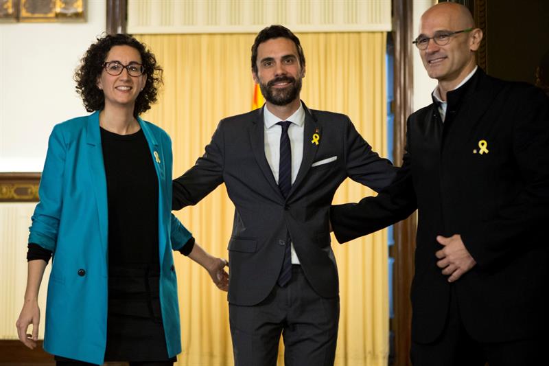 ERC rechaza "un acuerdo a medias" con Junts per Catalunya y exige rigor para formar un Govern efectivo ERC rechaza "un acuerdo a medias" con Junts per Catalunya y exige rigor para formar un Govern efectivo