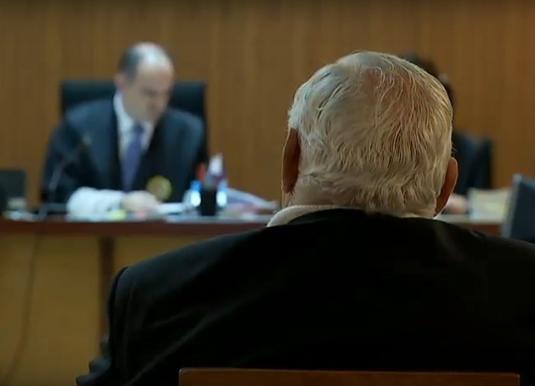 Absuelto el expárroco de Selva acusado de abusar de una niña Absuelto el expárroco de Selva acusado de abusar de una niña