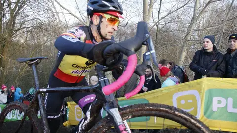 Ismael Esteban Segundo entorchado en el Campeonato de España de ciclocross