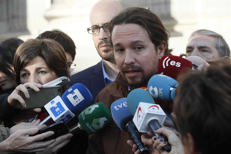 Iglesias entiende al padre de Diana Quer, pero rechaza la prisión permanente revisable porque la ley no debe basarse en la "venganza" Iglesias entiende al padre de Diana Quer, pero rechaza la prisión permanente revisable porque la ley no debe basarse en la "venganza"