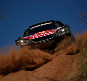 Carlos Sainz, durante la 13ª etapa del Dakar Carlos Sainz, durante la 13ª etapa del Dakar