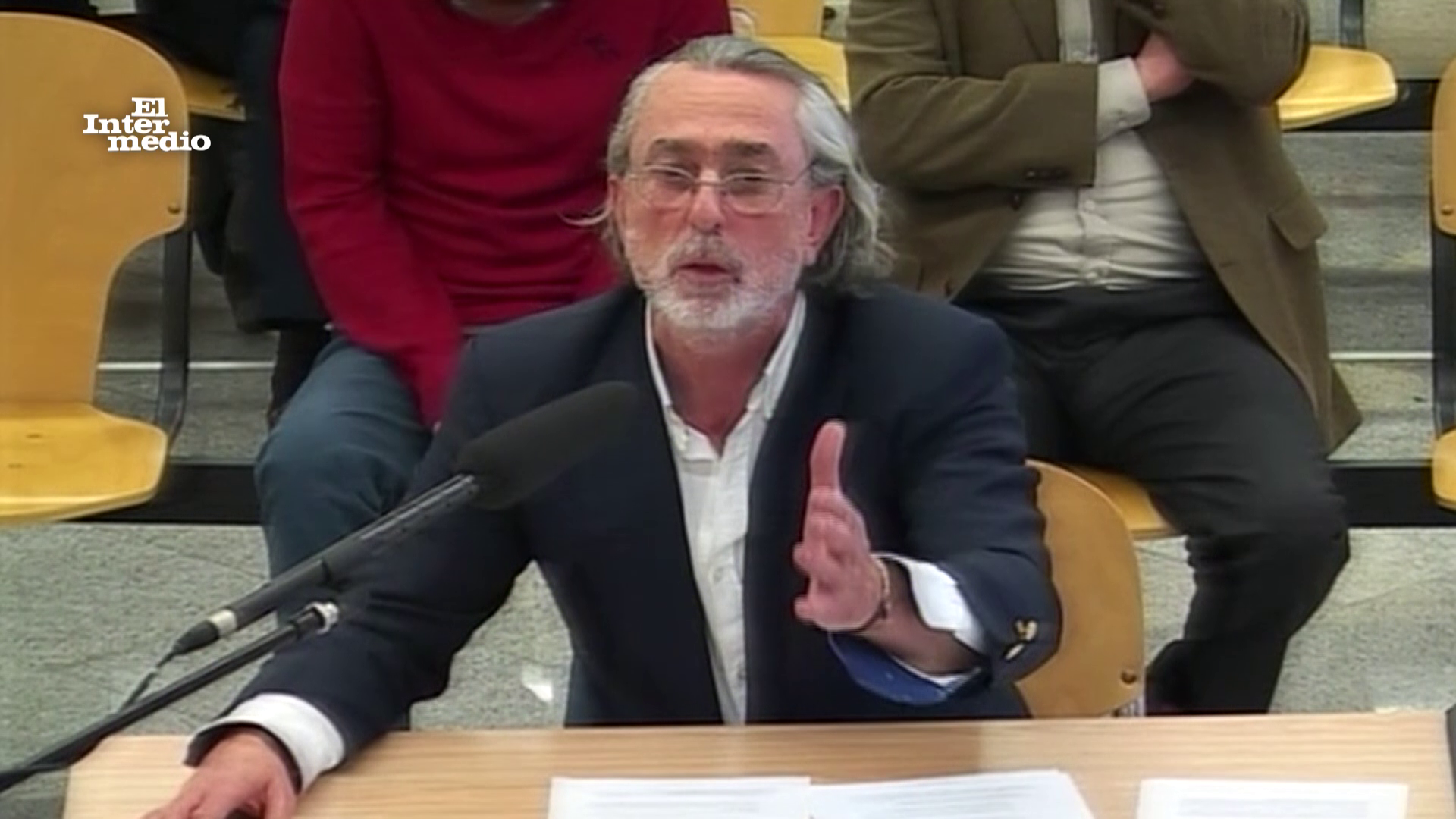 Francisco Correa, condenado a casi siete años de cárcel y el exdirector de Aena, a cinco por el 'caso Gürtel' Francisco Correa, condenado a casi siete años de cárcel y el exdirector de Aena, a cinco por el 'caso Gürtel'