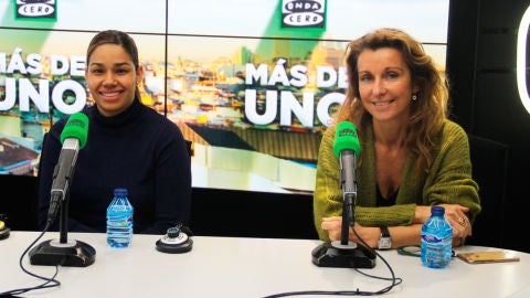Mar&iacute;a Marte y Luisa Orlando durante una entrevista en Onda Cero
