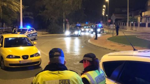 Un control de la Polic&iacute;a Local de Elche