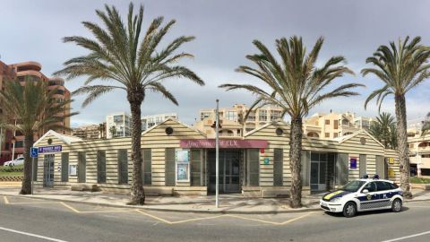 Dependencias del Ayuntamiento de Elche en Arenales del Sol