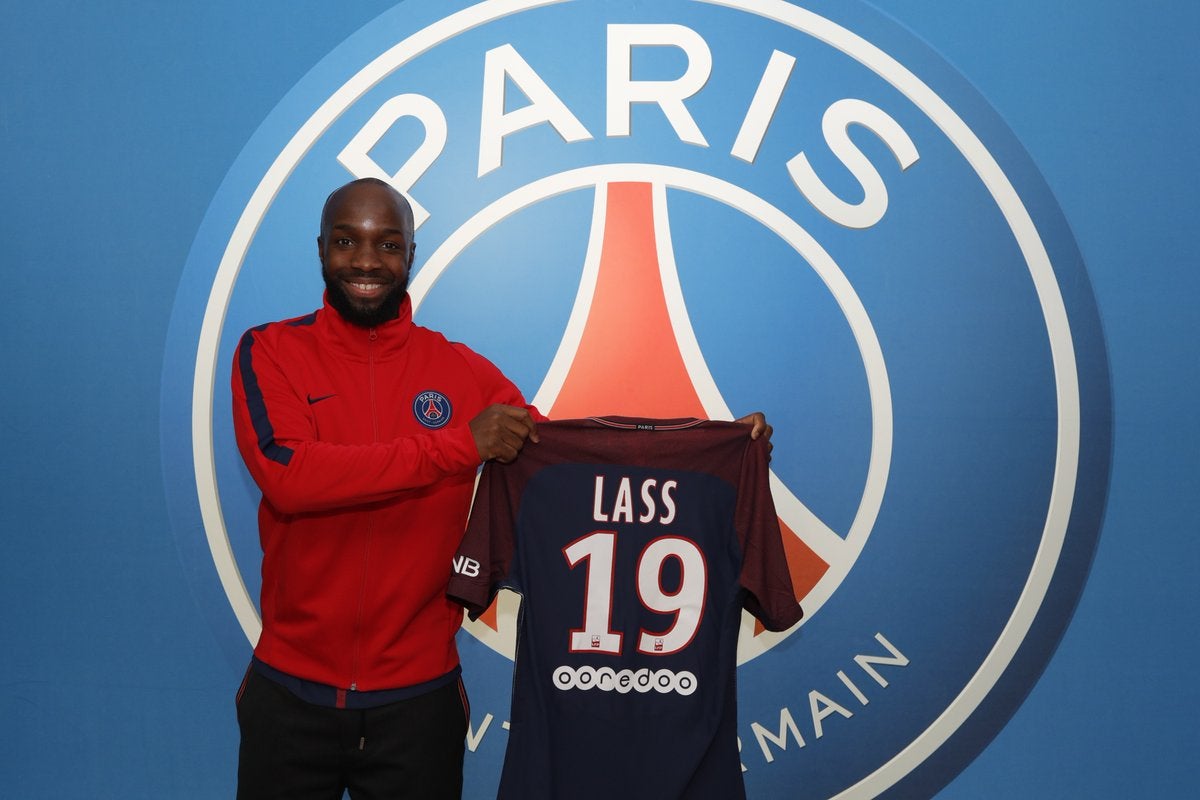 El PSG ficha a Lass Diarra hasta junio de 2019 El PSG ficha a Lass Diarra hasta junio de 2019