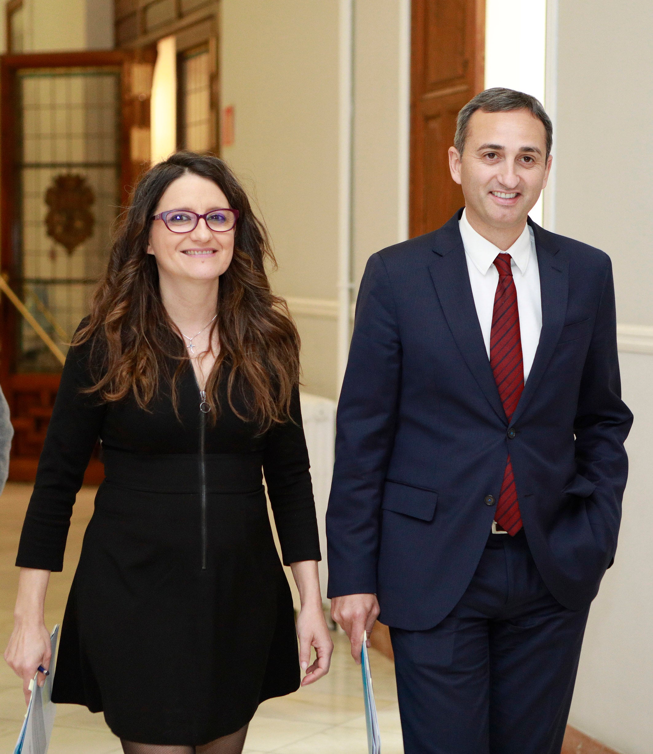 César Sánchez y Mónica Oltra se ponen de acuerdo para crear un plan de infraestructuras sociales César Sánchez y Mónica Oltra se ponen de acuerdo para crear un plan de infraestructuras sociales