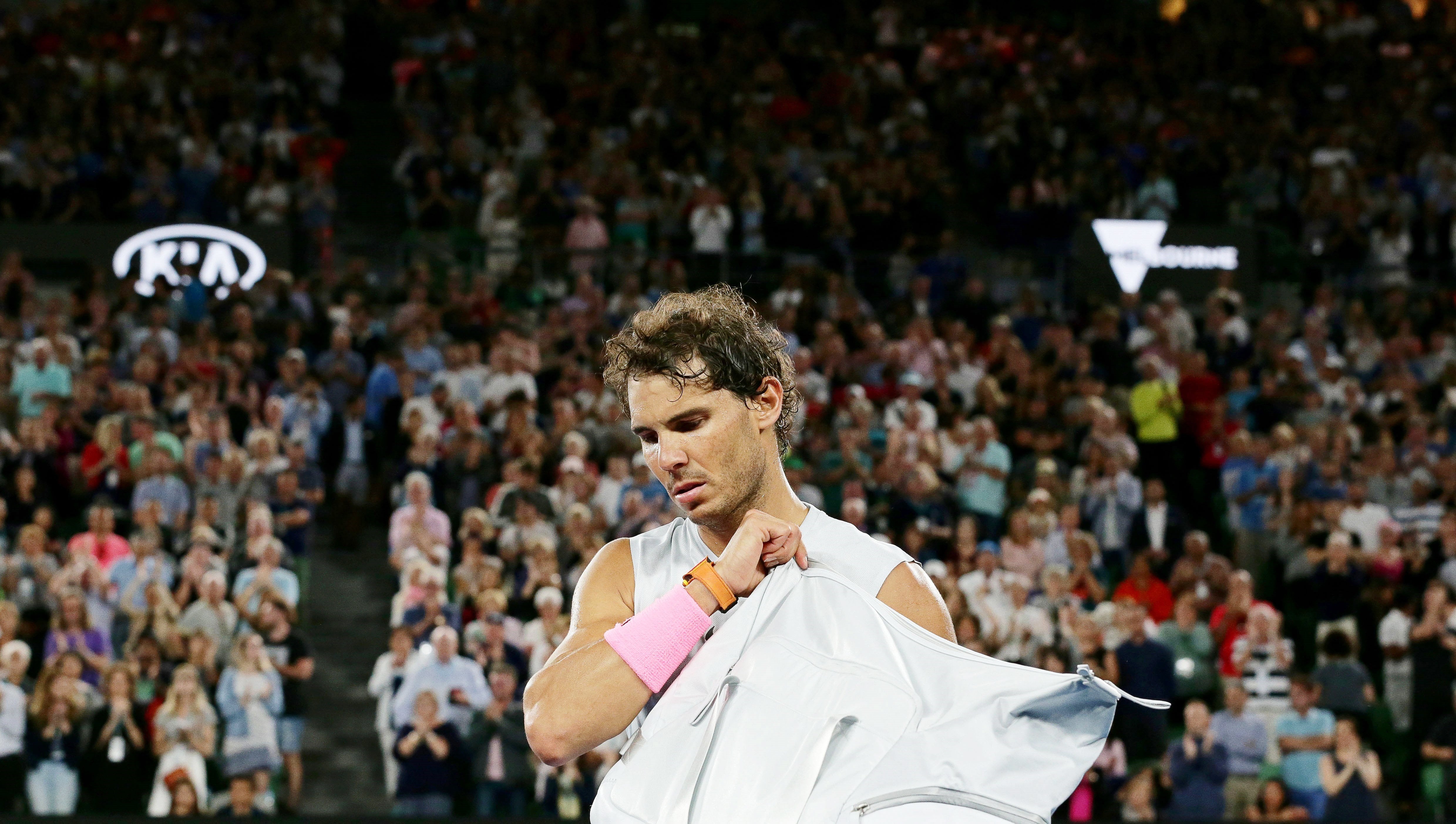 Nadal: "Cuando hay más lesiones de la cuenta es porque algo pasa" Nadal: "Cuando hay más lesiones de la cuenta es porque algo pasa"