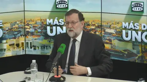 Mariano Rajoy: "Nunca he tenido mala relación con Angel María Villar, pero deben tomar las decisiones a quien le corresponde" Mariano Rajoy: "Nunca he tenido mala relación con Angel María Villar, pero deben tomar las decisiones a quien le corresponde"
