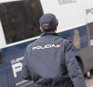 Imagen de un agente de la Policía Nacional Imagen de un agente de la Policía Nacional