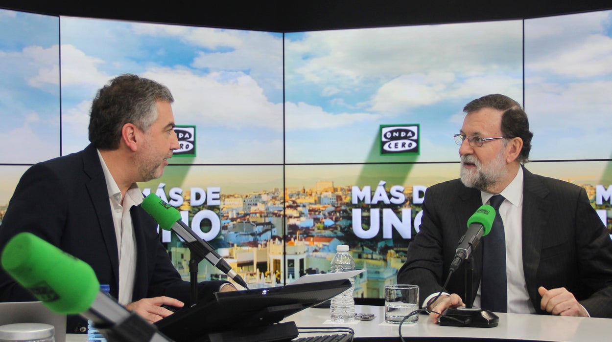 La entrevista a #RajoyEnOndaCero se convierte en primer trending topic nacional y mundial La entrevista a #RajoyEnOndaCero se convierte en primer trending topic nacional y mundial