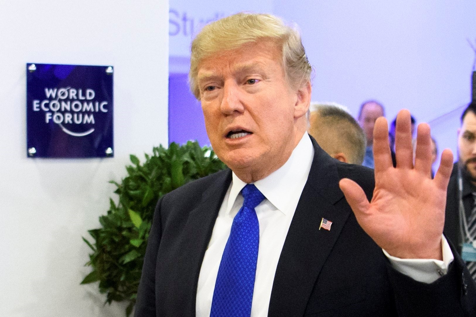 La Brújula de la economía: Trump pide invertir en Estados Unidos La Brújula de la economía: Trump pide invertir en Estados Unidos