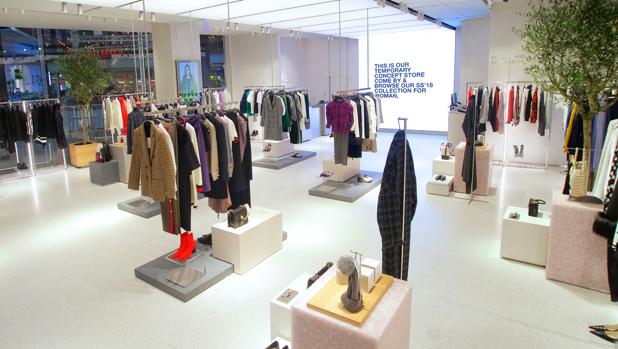 Inditex gana el 2,2 % más en su último ejercicio y eleva sus ventas al 3,2 % Inditex gana el 2,2 % más en su último ejercicio y eleva sus ventas al 3,2 %