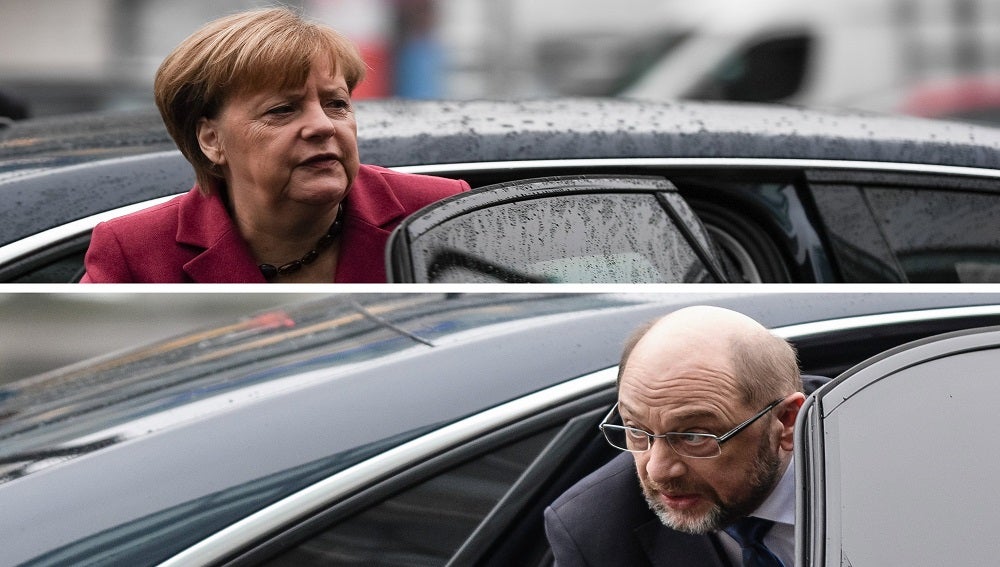 Merkel y Schulz exprimen los plazos y avanzan hacia un pacto de gobierno Merkel y Schulz exprimen los plazos y avanzan hacia un pacto de gobierno