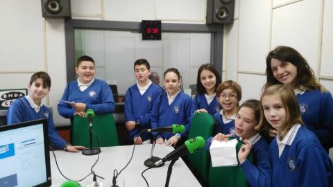 Visita a los estudios de Onda Cero Gij&oacute;n
