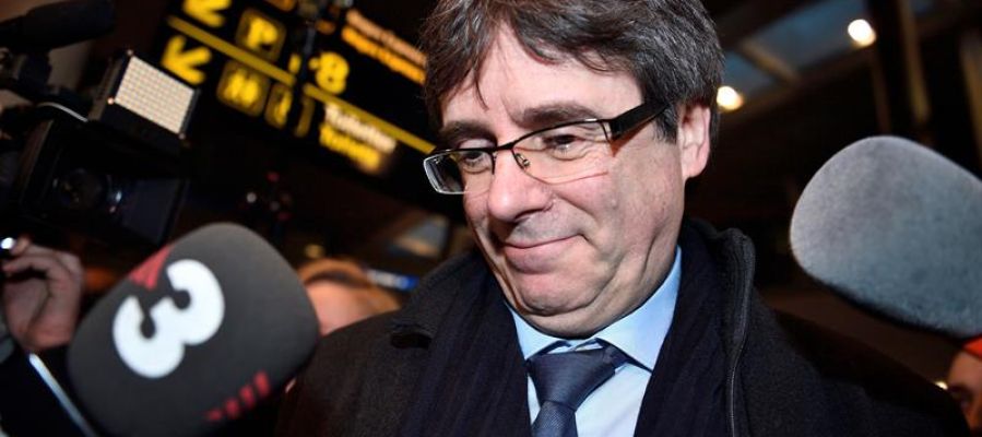 Carles Puigdemont Carles Puigdemont