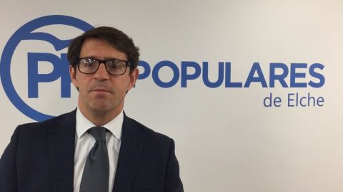 Juan de Dios Navarro, diputado del PP de Elche en Les Corts