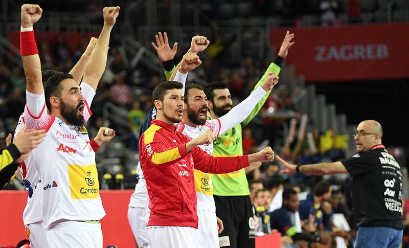 Los Hispanos derrotan a la todopoderosa Francia y jugarán la final del Europeo de Balonmano Los Hispanos derrotan a la todopoderosa Francia y jugarán la final del Europeo de Balonmano