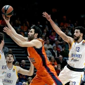 San Emeterio, con la bola San Emeterio, con la bola
