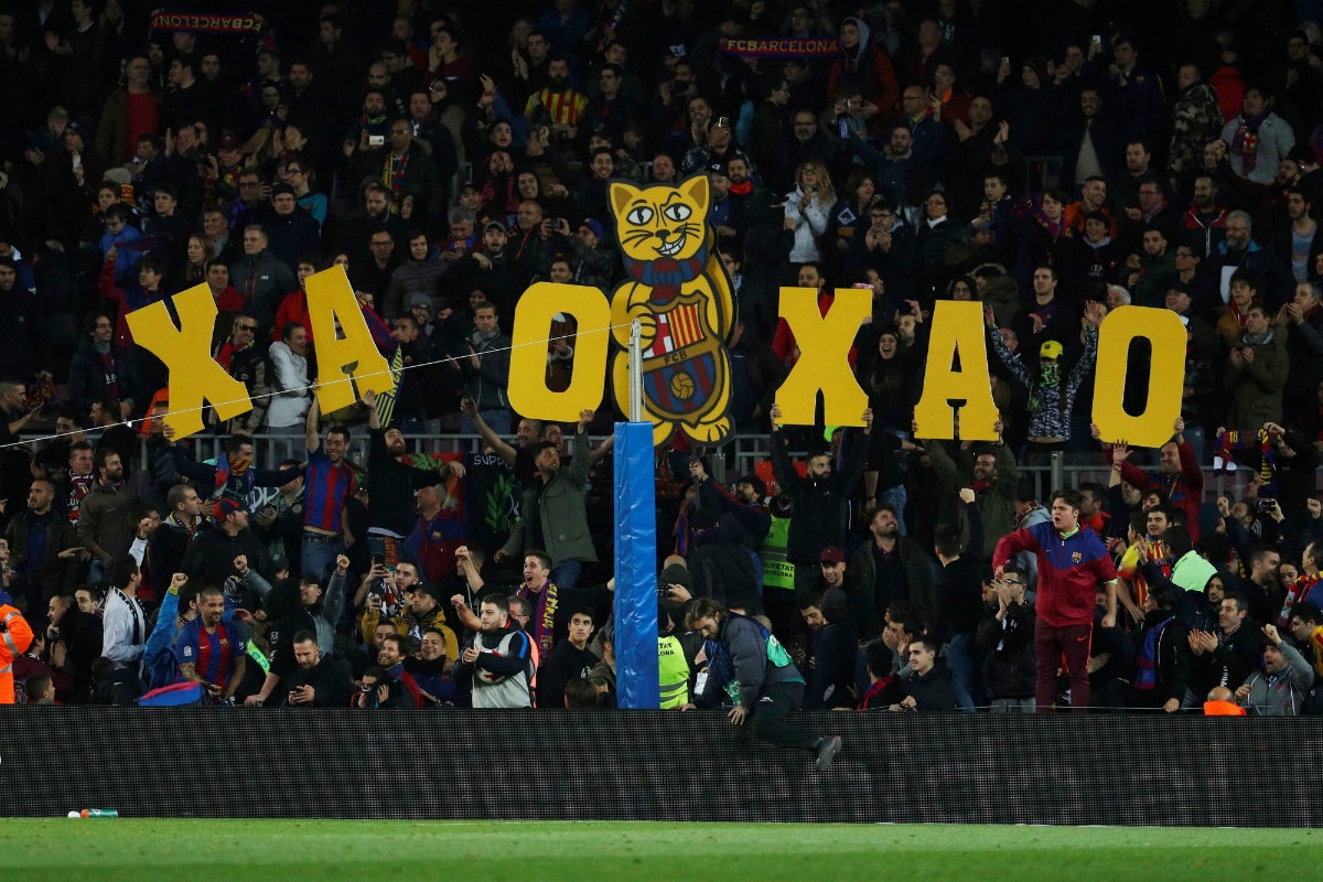 La LFP denuncia cánticos ofensivos en el Barcelona - Espanyol y en el Alavés - Valencia La LFP denuncia cánticos ofensivos en el Barcelona - Espanyol y en el Alavés - Valencia