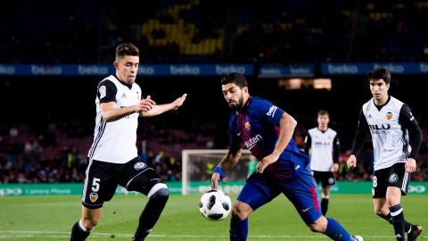 Luis Su&aacute;rez y Paulista, durante el Bar&ccedil;a-Valencia de la ida