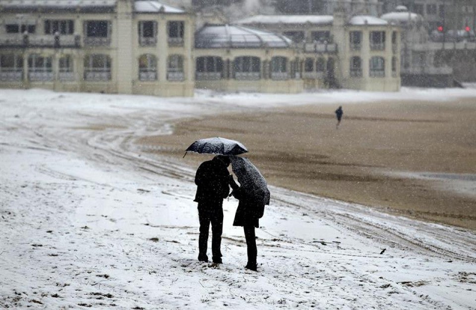 Alerta por nieve en el norte desde esta noche con posible cota a nivel del mar Alerta por nieve en el norte desde esta noche con posible cota a nivel del mar