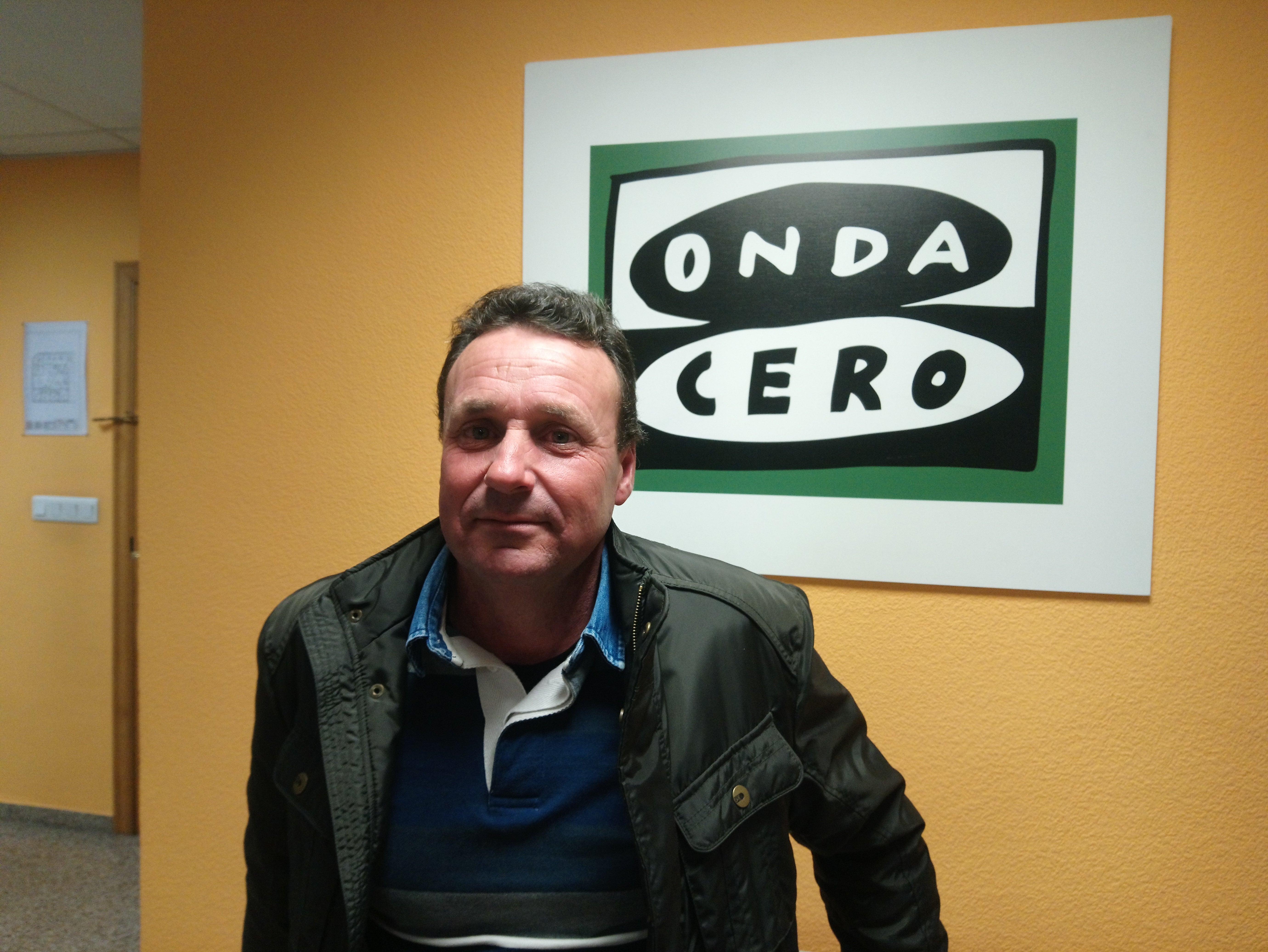 Perleta y Maitino piden al Ayuntamiento de Elche que cumpla su compromiso de arreglar el Camino de Perleta Perleta y Maitino piden al Ayuntamiento de Elche que cumpla su compromiso de arreglar el Camino de Perleta