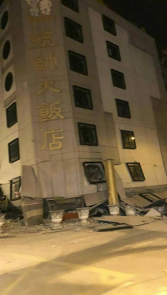Hotel Tongshuai dañado tras el terremoto en Taiwán Hotel Tongshuai dañado tras el terremoto en Taiwán